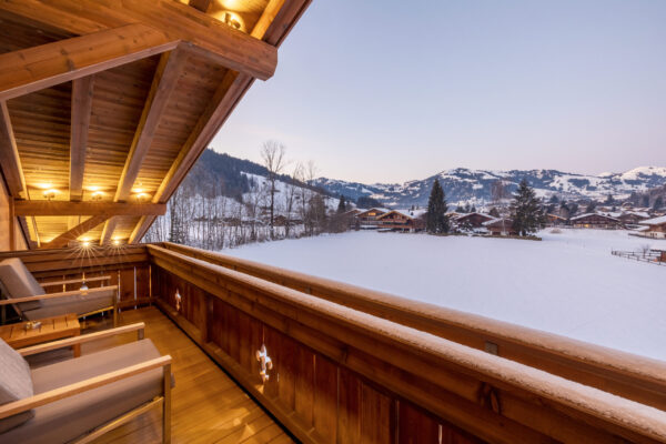 Views from Inside, Ultima Gstaad